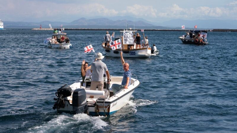 No speculazione energetica: una flotta da Carloforte a Portoscuso